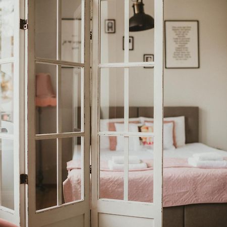 Apartamenty Kamienica Sieradz Exterior foto