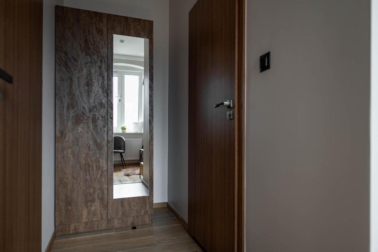 Apartamenty Kamienica Sieradz Exterior foto