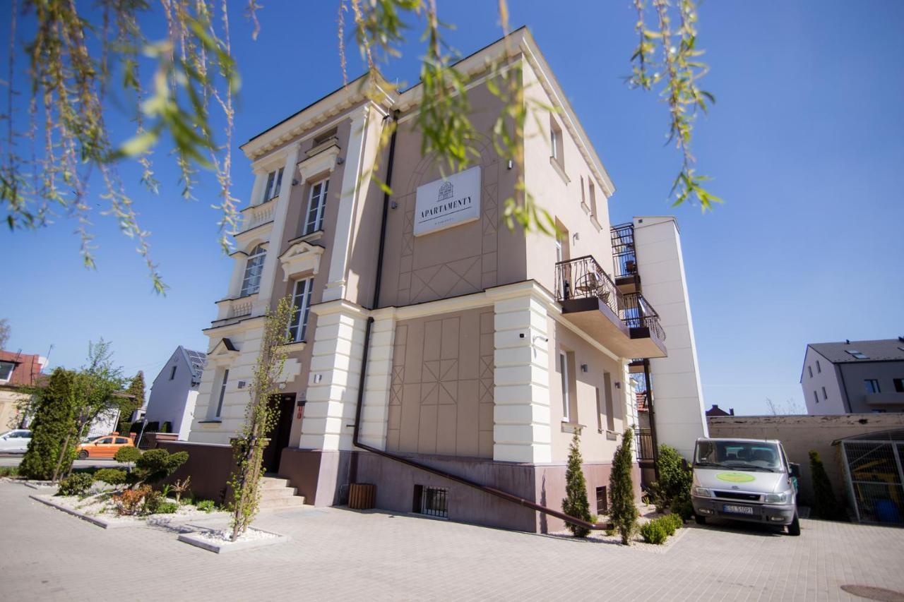 Apartamenty Kamienica Sieradz Exterior foto