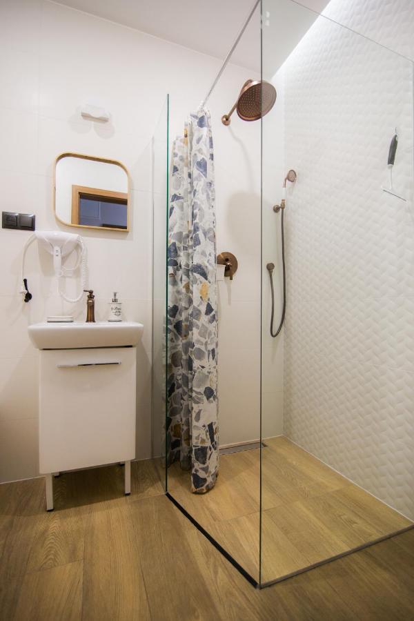 Apartamenty Kamienica Sieradz Exterior foto